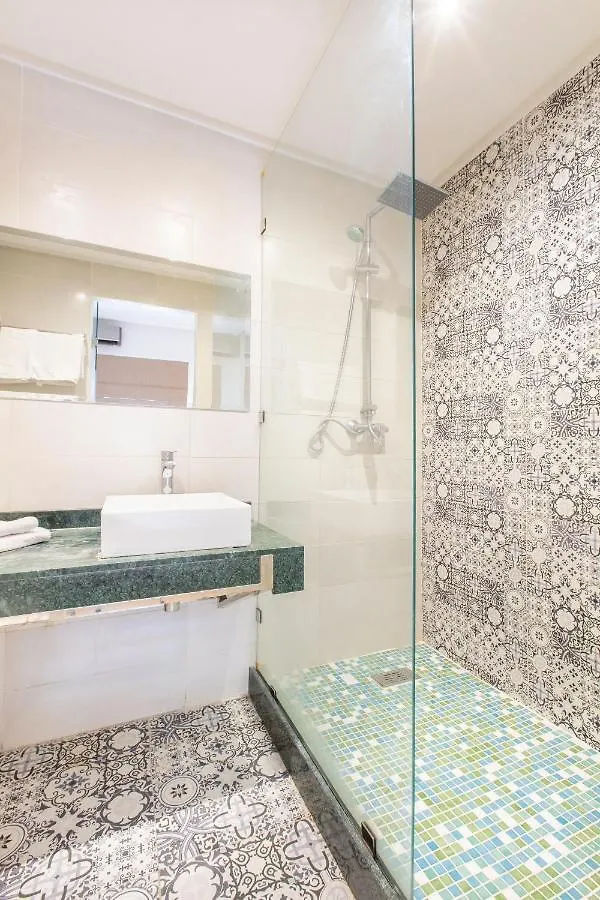 Best Apartement For Group In Gueliz 4 Bedroom Marrakesh Apartment